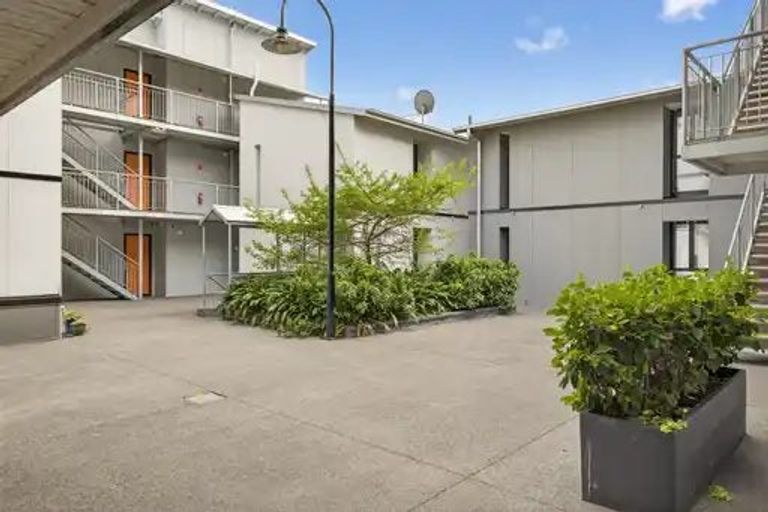 Photo of property in 5/169 Fitzgerald Avenue, Christchurch Central, Christchurch, 8011