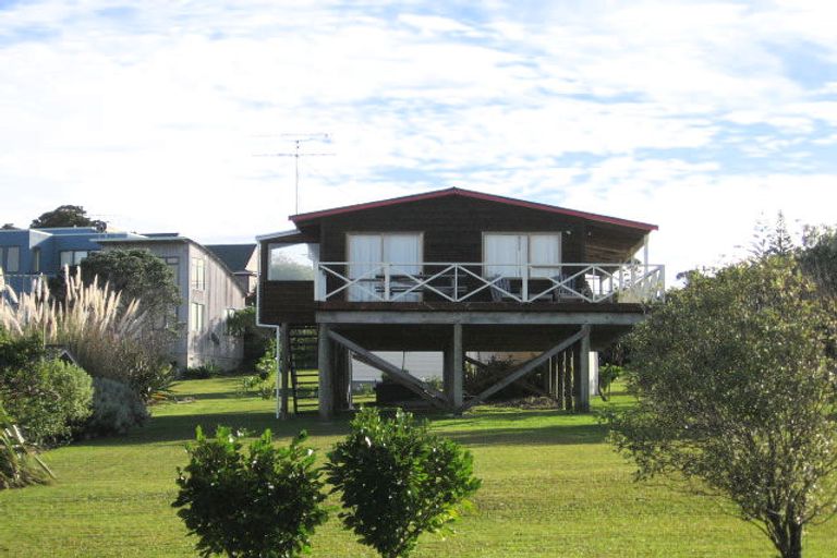 Photo of property in 30 Cotterell Street, Leigh, 0985