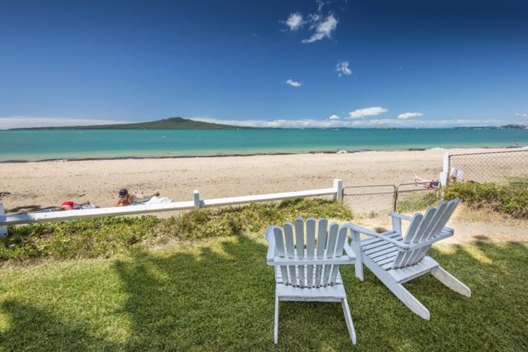 Photo of property in 14 Arawa Avenue, Devonport, Auckland, 0624