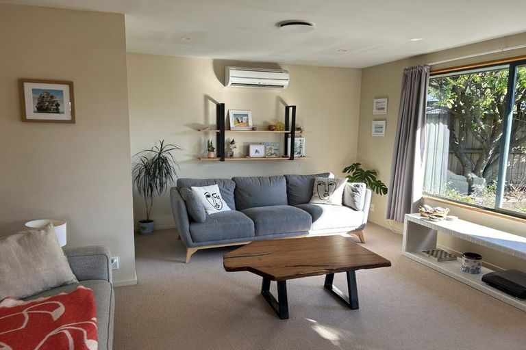 Photo of property in 8 Mauger Drive, Heathcote Valley, Christchurch, 8022