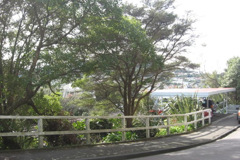 Photo of property in 9 Birdwood Street, Karori, Wellington, 6012