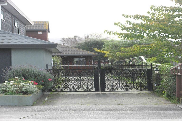 Photo of property in 2/17 Copeland Street, Hutt Central, Lower Hutt, 5011