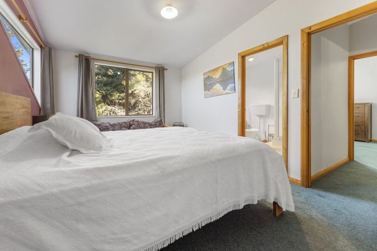 Photo of property in 121 Hall Road, Sawyers Bay, Port Chalmers, 9023