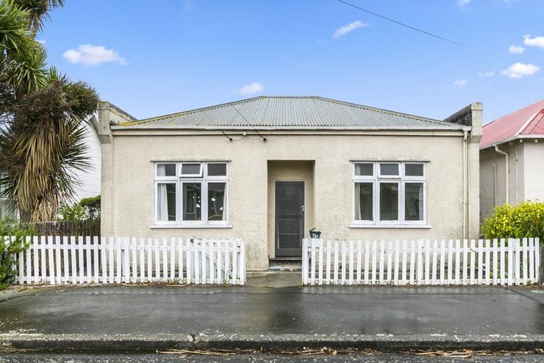 Photo of property in 83 Fawcett Street, South Dunedin, Dunedin, 9012