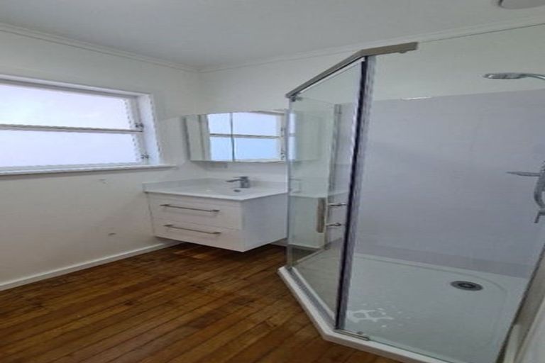 Photo of property in 23 Mair Street, Regent, Whangarei, 0112