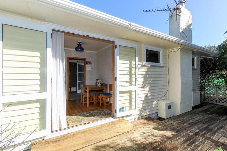 Photo of property in 13 Clearmont Crescent, Blagdon, New Plymouth, 4310