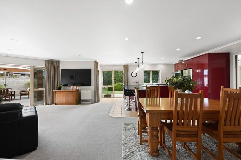 Photo of property in 1 Flora Way, Rototuna, Hamilton, 3210