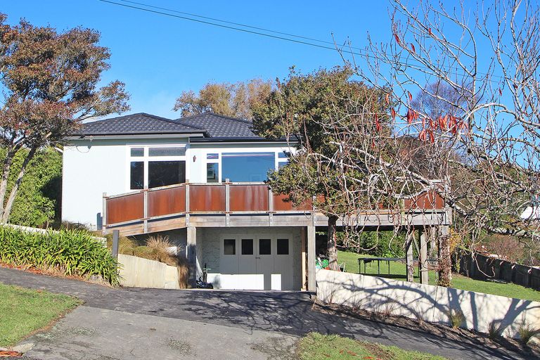 Photo of property in 3 Tamar Street, South Hill, Oamaru, 9400
