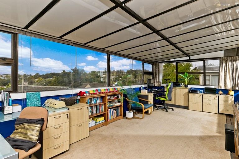 Photo of property in 2/66 Lynden Avenue, Hillcrest, Auckland, 0627