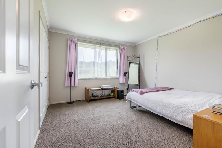 Photo of property in 15 Moses Road, Kaukapakapa, 0873