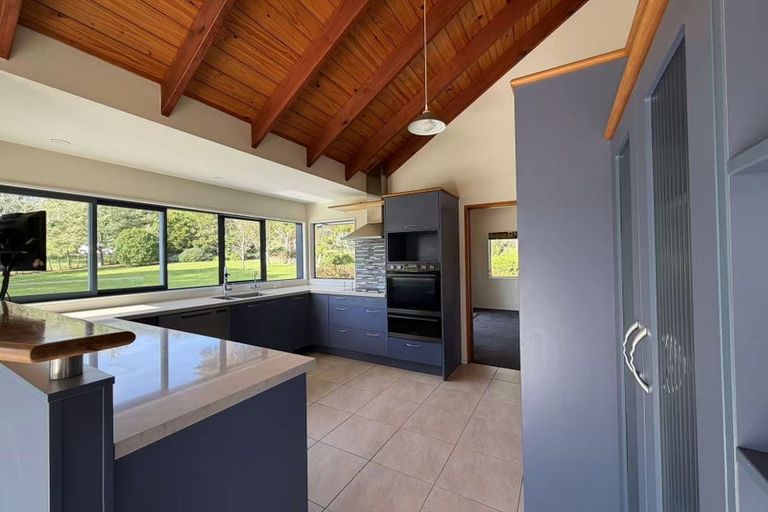 Photo of property in 175 Redoubt Road, Flat Bush, Auckland, 2019