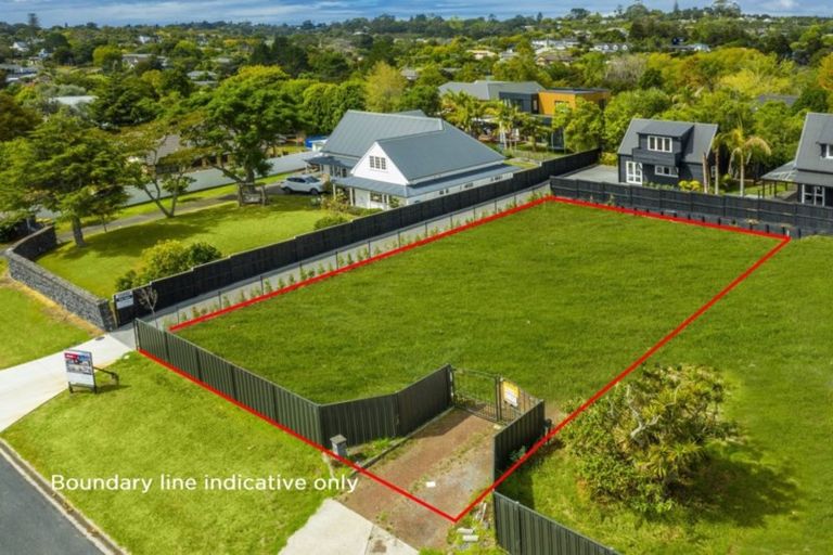 Photo of property in 3c Shiloh Way, Greenhithe, Auckland, 0632