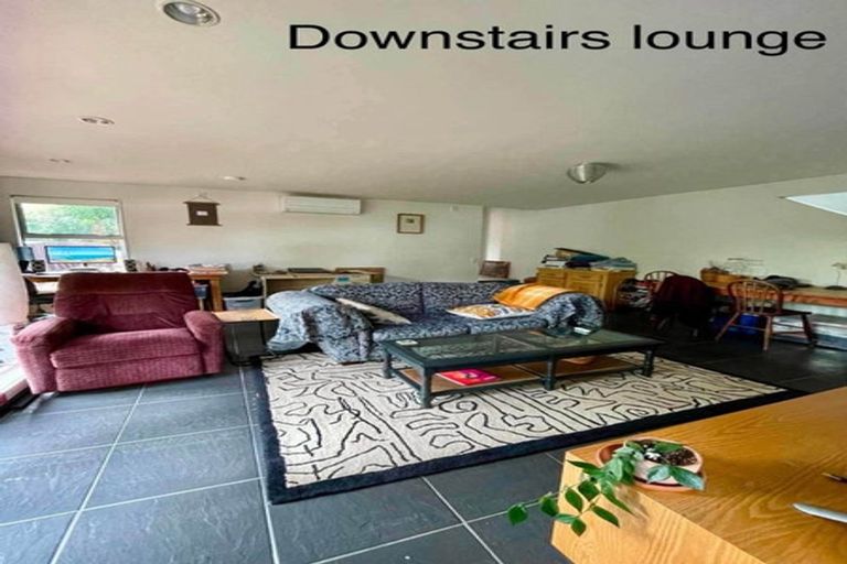 Photo of property in 126 Creswick Terrace, Northland, Wellington, 6012