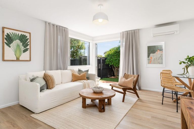 Photo of property in 1/24 Dunn Street, Somerfield, Christchurch, 8024