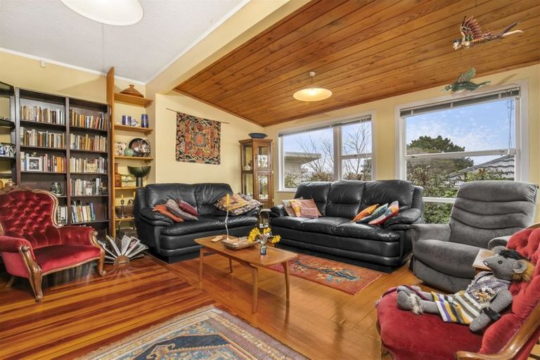 Photo of property in 1/55 Newington Road, Henderson, Auckland, 0612