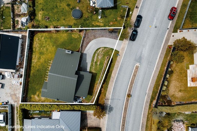 Photo of property in 15 Timsfield Drive, Lake Hawea, Wanaka, 9382