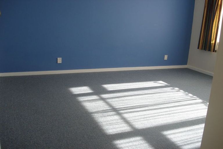 Photo of property in 124 Maidstone Road, Ilam, Christchurch, 8041