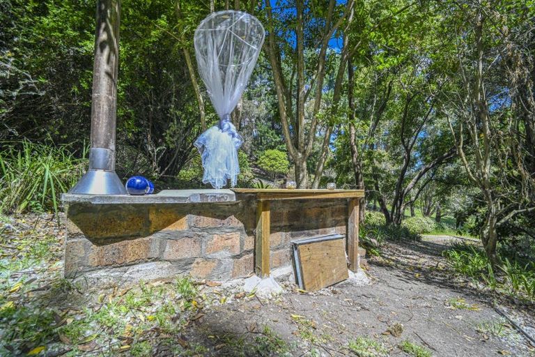 Photo of property in 51 Longview Road, Poraiti, Napier, 4182