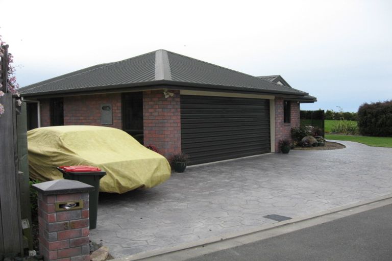 Photo of property in 36 Hoult Crescent, Monaco, Nelson, 7011