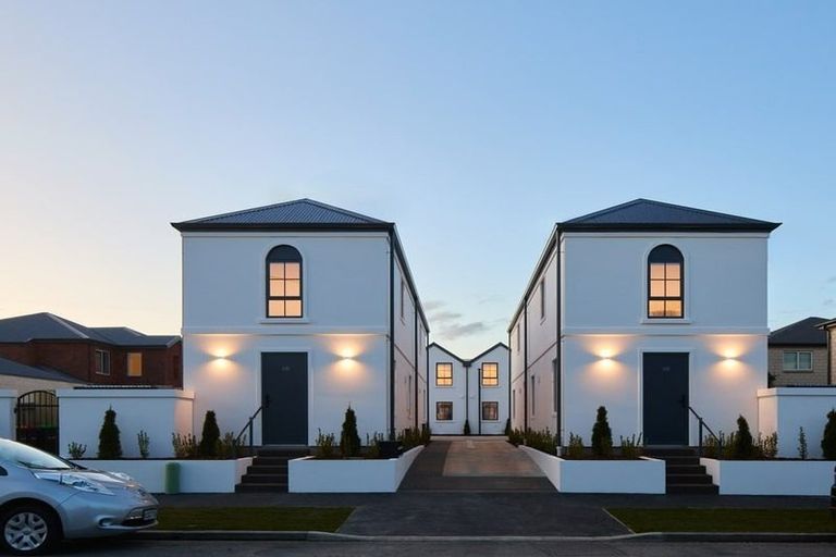 Photo of property in 7/35 Eversleigh Street, St Albans, Christchurch, 8014