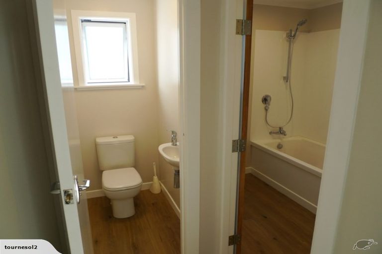 Photo of property in 15 Moselle Street, Island Bay, Wellington, 6023