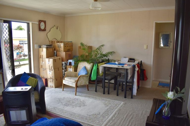 Photo of property in 47b Kirk Street, Otaki, 5512