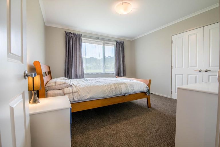 Photo of property in 15 Moses Road, Kaukapakapa, 0873