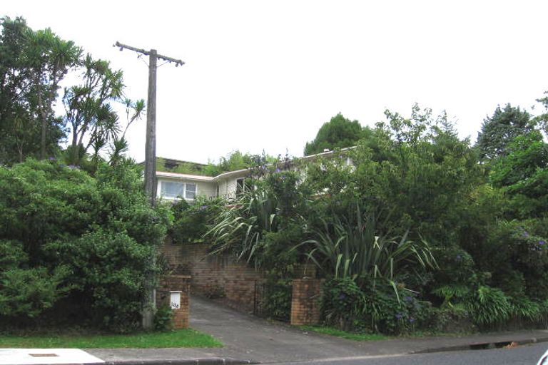 Photo of property in 104 Wood Bay Road, Titirangi, Auckland, 0604