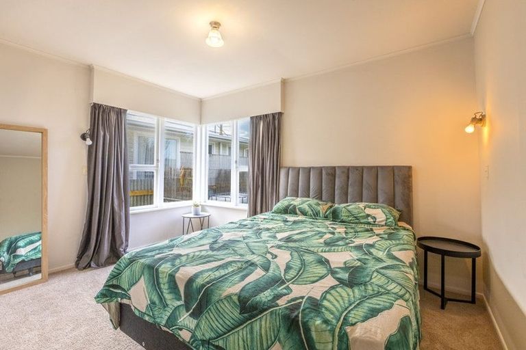 Photo of property in 10 Ireland Place, Pirimai, Napier, 4112