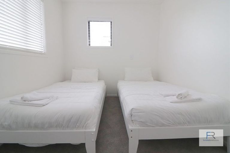 Photo of property in 4 Tapuwae Way, Mangere Bridge, Auckland, 2022