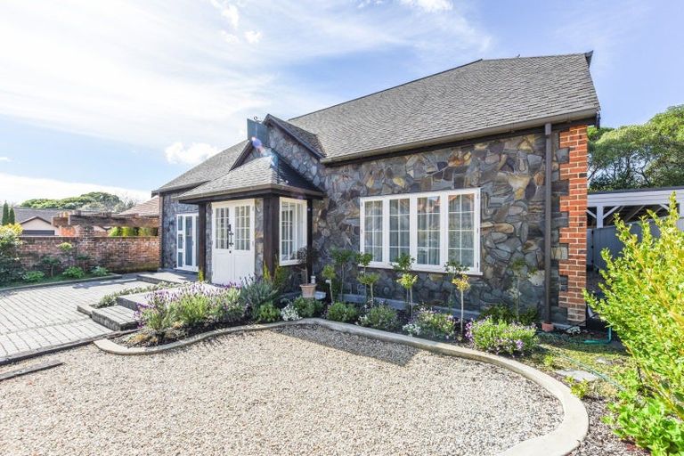 Photo of property in 17 Quiet Woman Way, Monaco, Nelson, 7011