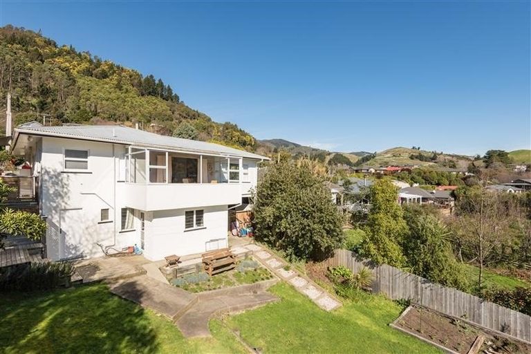 Photo of property in 82 Campbell Street, Nelson South, Nelson, 7010