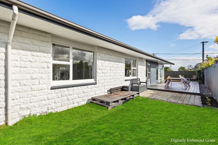 Photo of property in 181 Palmers Road, New Brighton, Christchurch, 8083