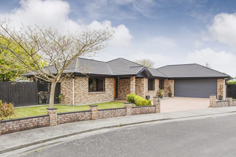 Photo of property in 2 Henley Court, Highbury, Palmerston North, 4412