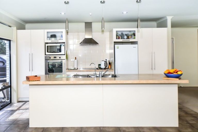 Photo of property in 34 Winchester Place, Rototuna North, Hamilton, 3210