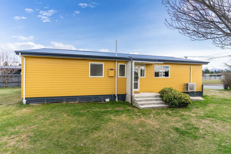 Photo of property in 45 Totara Drive, Twizel, 7901