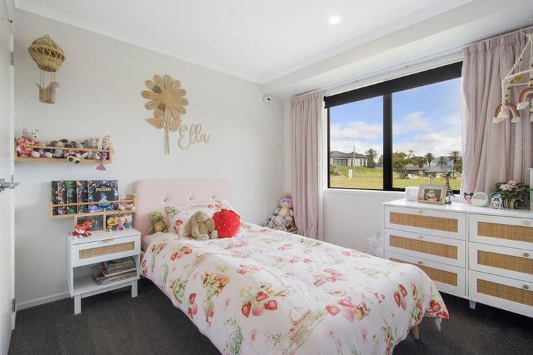 Photo of property in 1 Karamu Place, Waihi, 3682