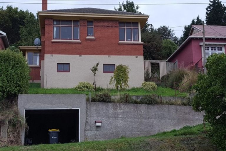 Photo of property in 5 Totara Street, Ravensbourne, Dunedin, 9022