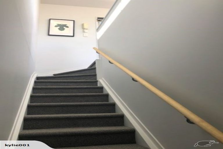 Photo of property in 3/47 Marine Parade, Mount Maunganui, 3116