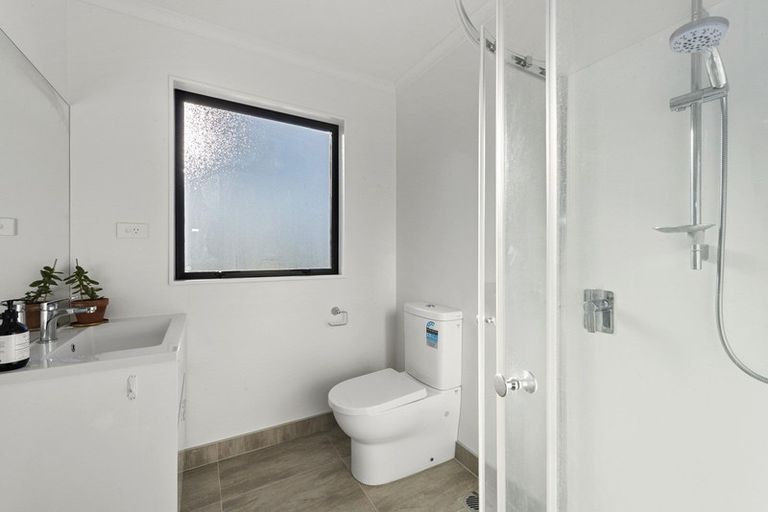 Photo of property in 1/11 Gazeley Avenue, Silverdale, Hamilton, 3216