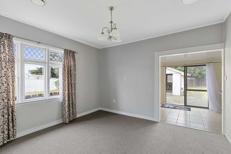 Photo of property in 21 Miro Street, Miramar, Wellington, 6022