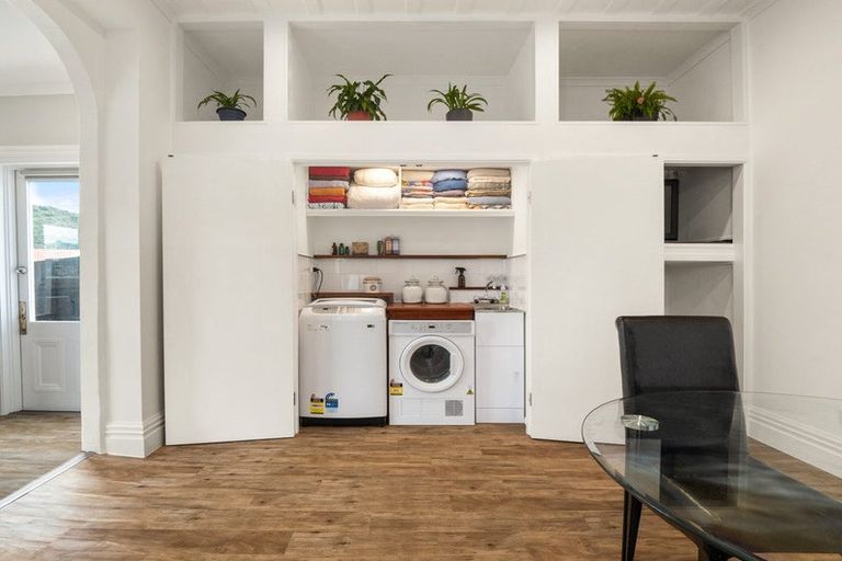 Photo of property in 6 Magnetic Street, Port Chalmers, 9023