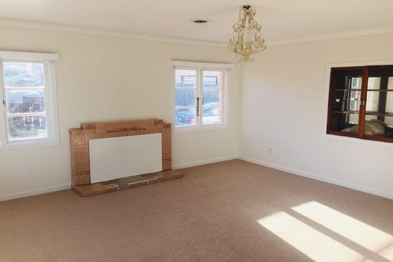 Photo of property in 1/11 Station Road, Takanini, 2112