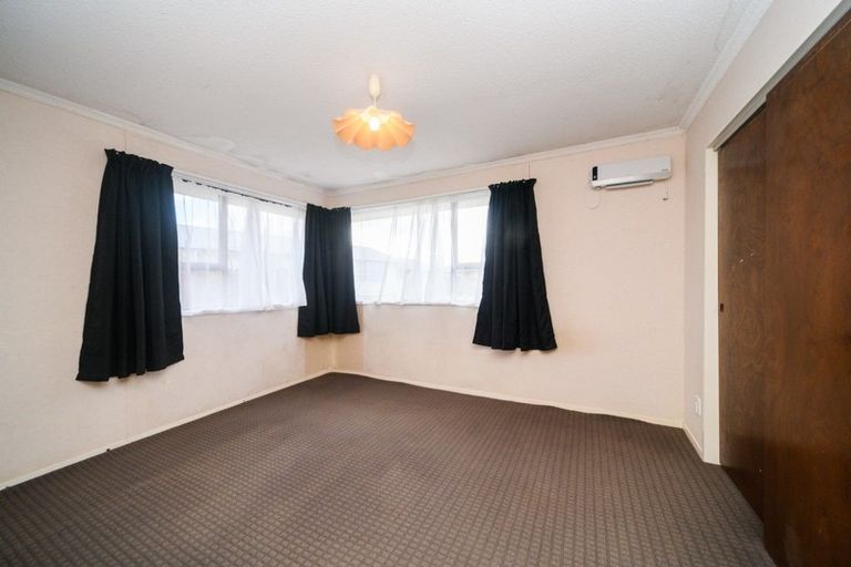 Photo of property in 21 Chadwick Place, Highbury, Palmerston North, 4412