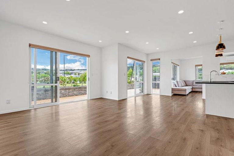 Photo of property in 6 Westmuir Crescent, Pokeno, 2402