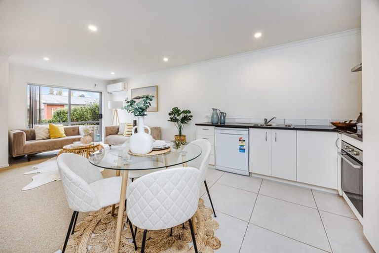 Photo of property in 8/46 Park Estate Road, Rosehill, Papakura, 2113