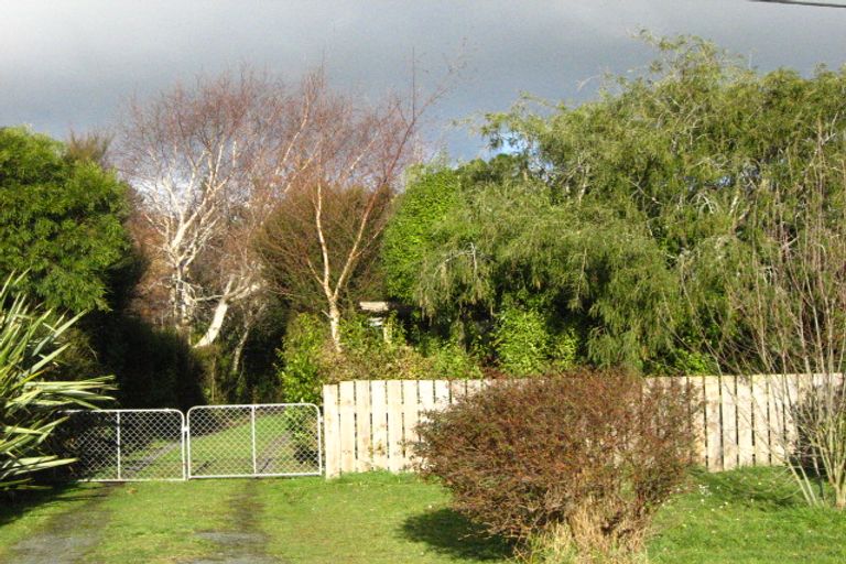 Photo of property in 32 Mihiwaka Road, Long Beach, Port Chalmers, 9081