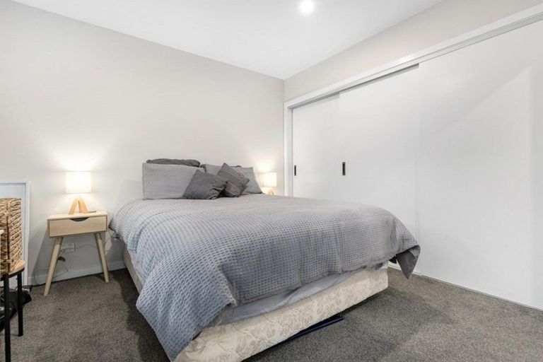 Photo of property in 5 Howden Drive, Jacks Point, 9371