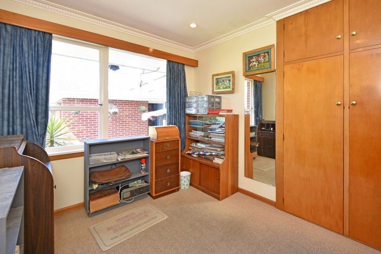 Photo of property in 87 Banks Avenue, Dallington, Christchurch, 8061