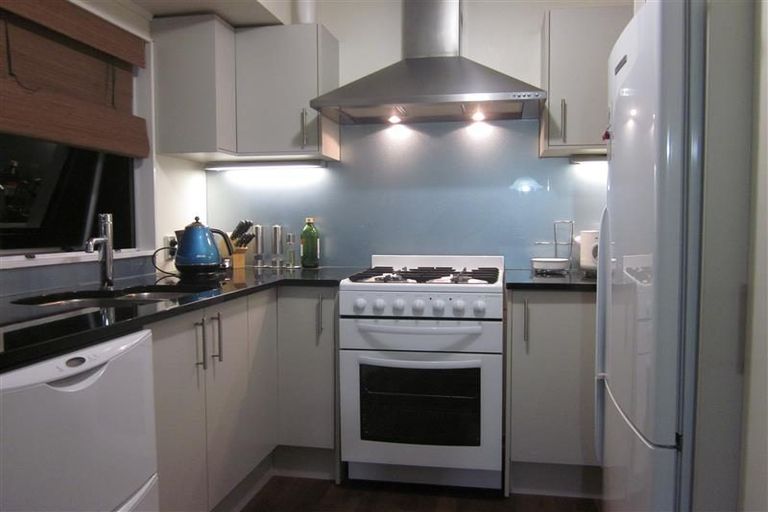 Photo of property in 1/2 Glynnbrooke Street, Te Atatu South, Auckland, 0610